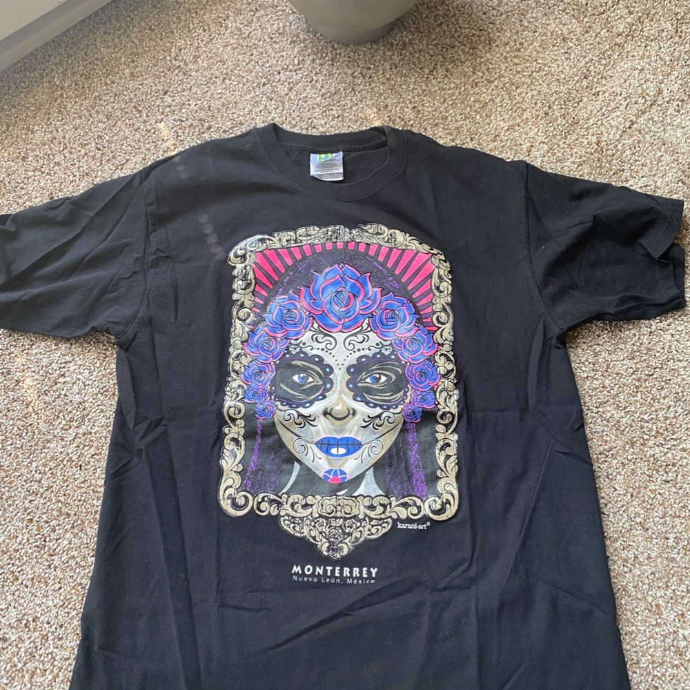 T-shirts - Picture 5 of 5
